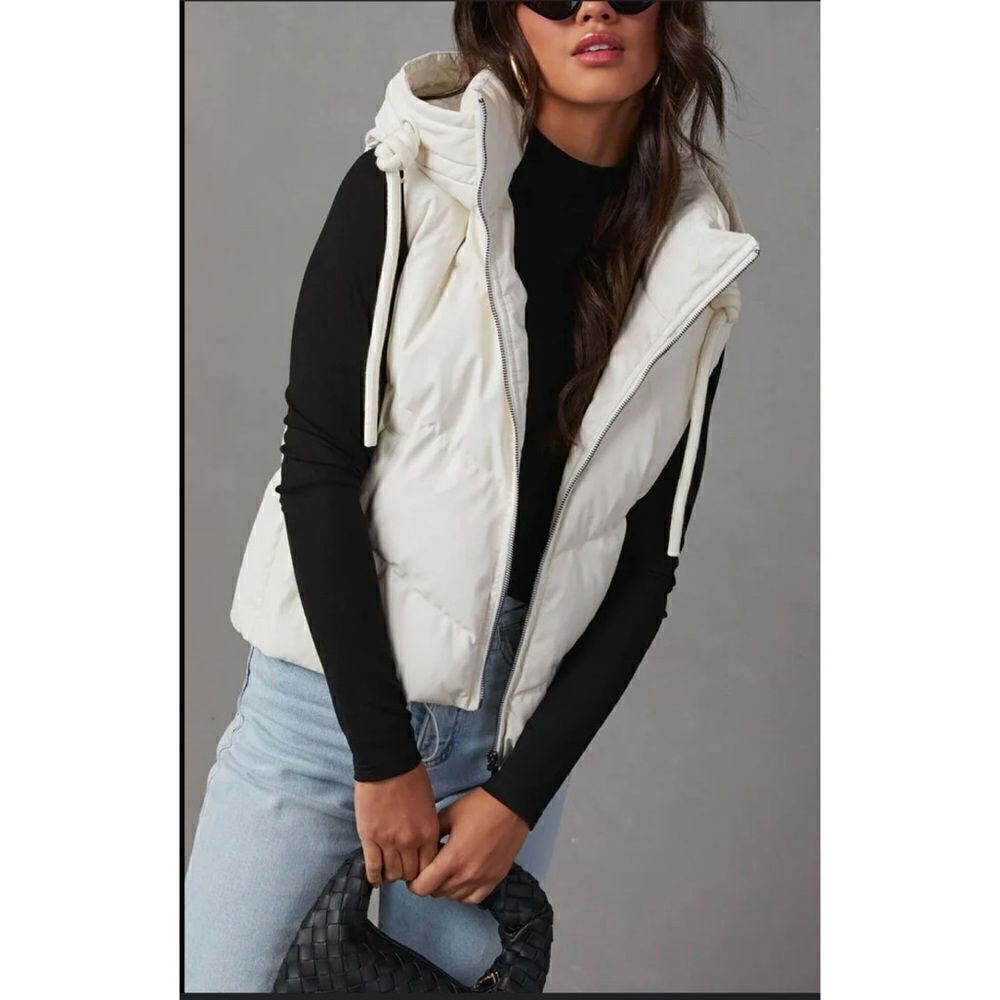 Luminary Fine Collection Alpine Faux Leather Ivory Puffer Vest In Ivory Size L